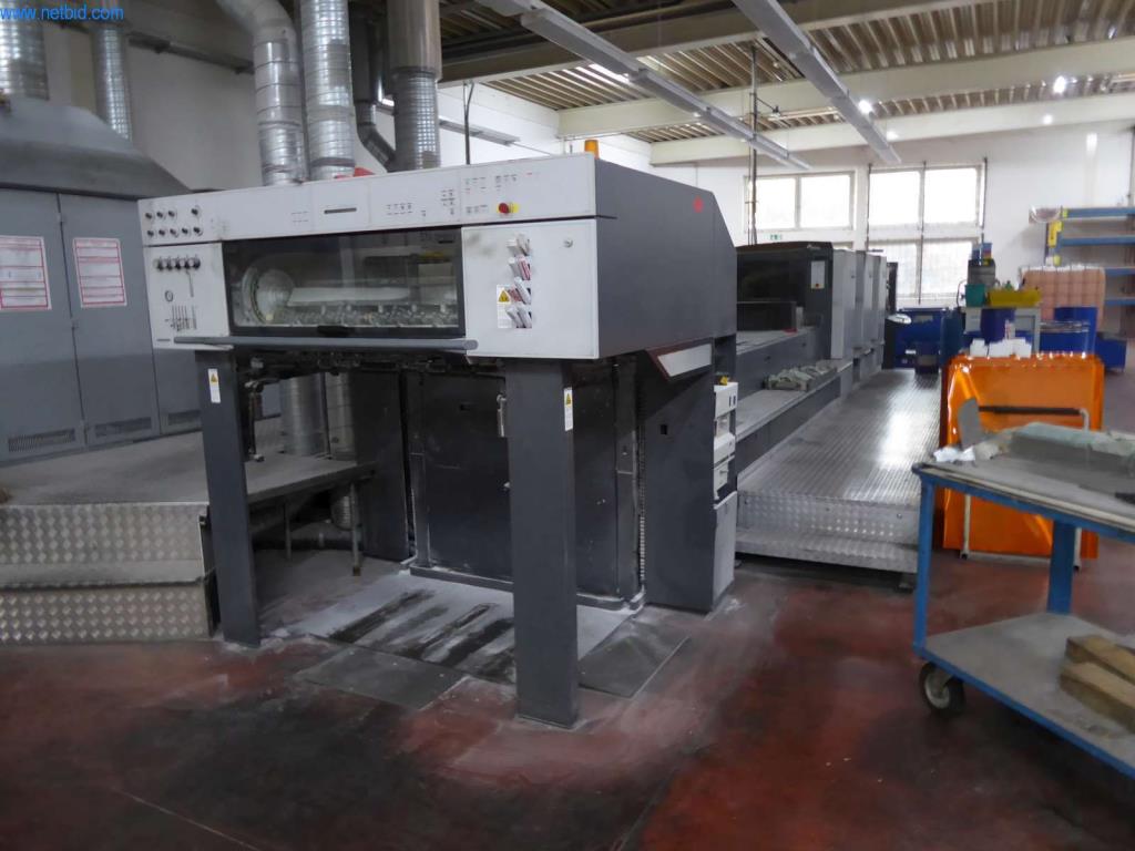 Máquinas e equipamentos numa gráfica-3