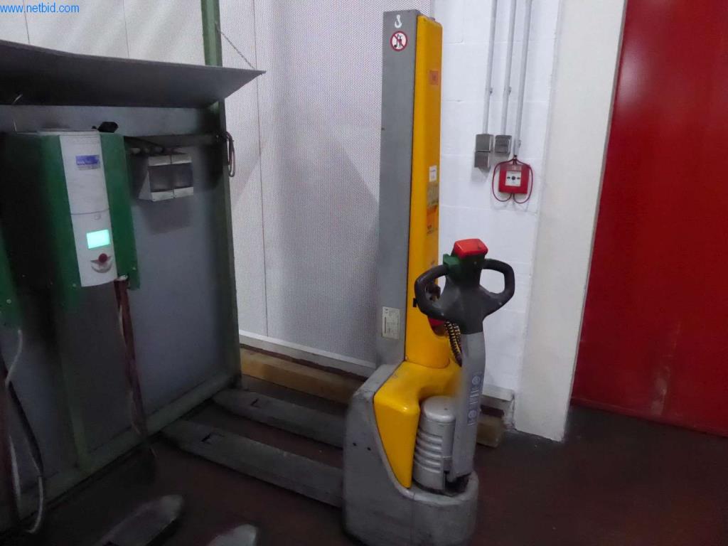 Maschinen und Ausstattung einer Druckerei-1