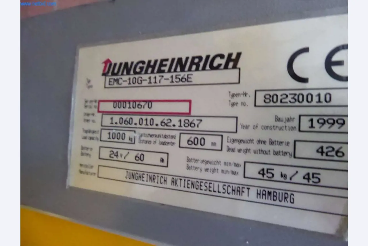 Maschinen und Ausstattung einer Druckerei-2