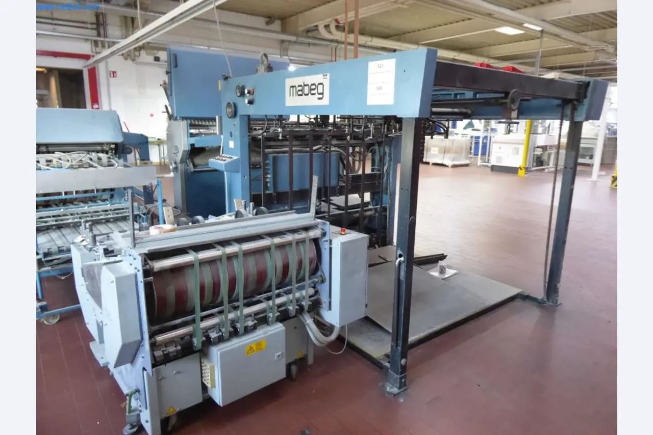 Maschinen und Ausstattung einer Druckerei-6