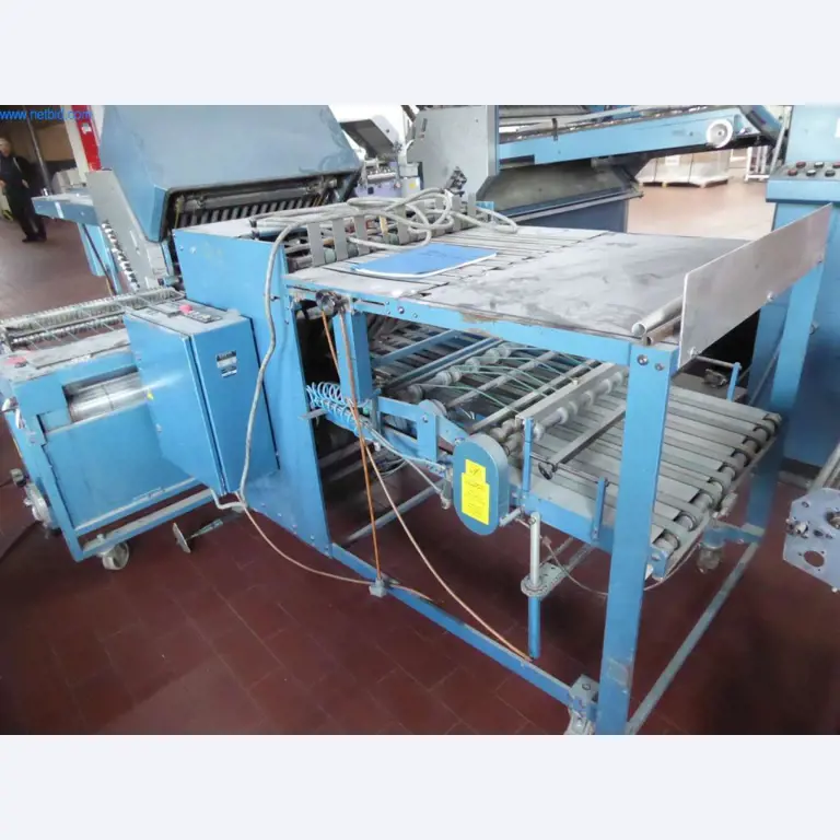 Maschinen und Ausstattung einer Druckerei-7