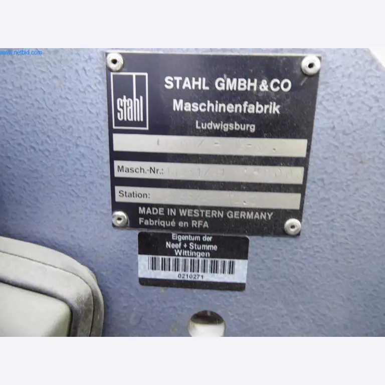 Maschinen und Ausstattung einer Druckerei-4