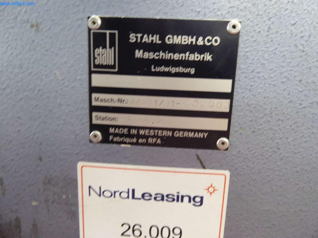 Máquinas e equipamentos numa gráfica-8