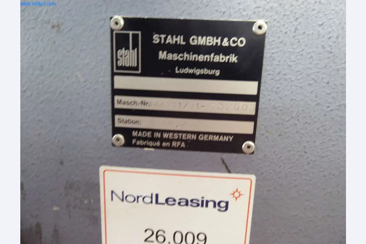 Maschinen und Ausstattung einer Druckerei-8