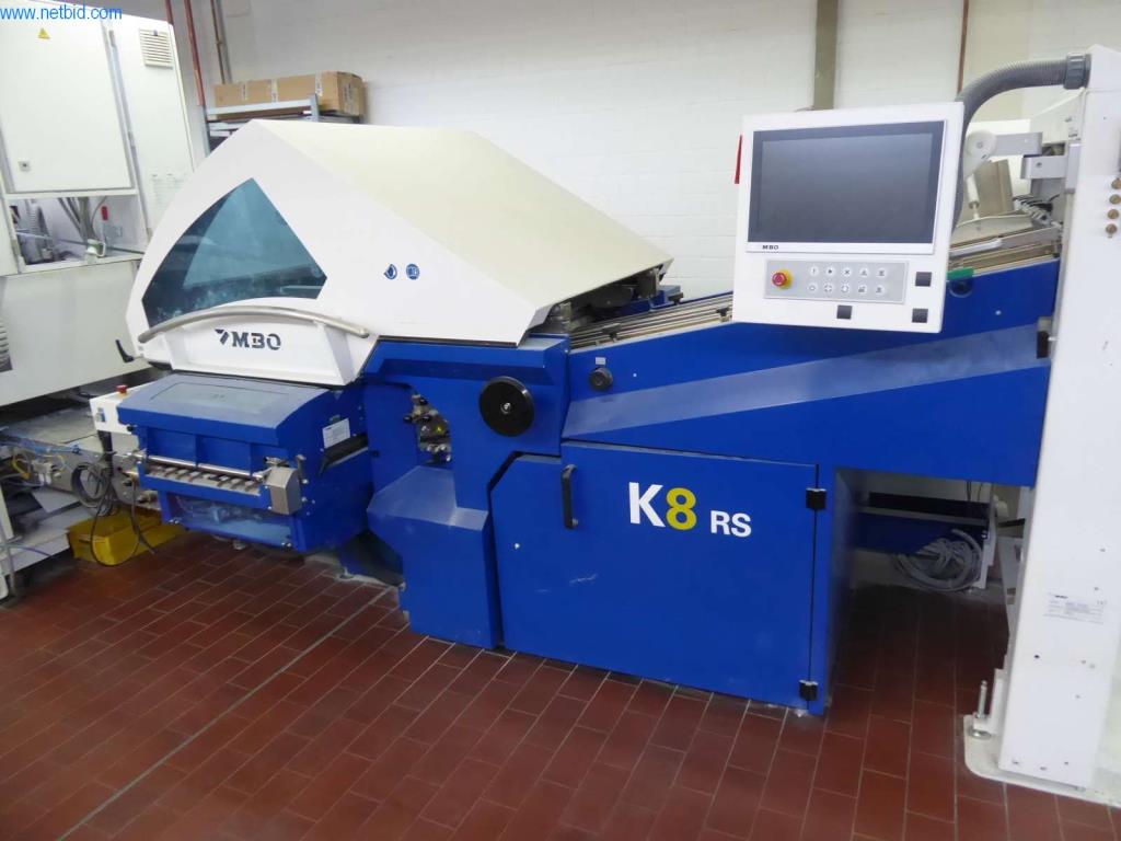 Máquinas e equipamentos numa gráfica-8