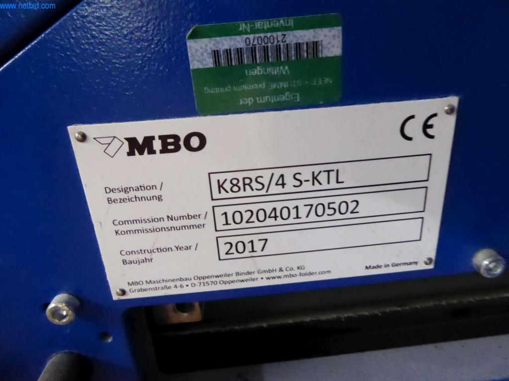 Máquinas e equipamentos numa gráfica-9