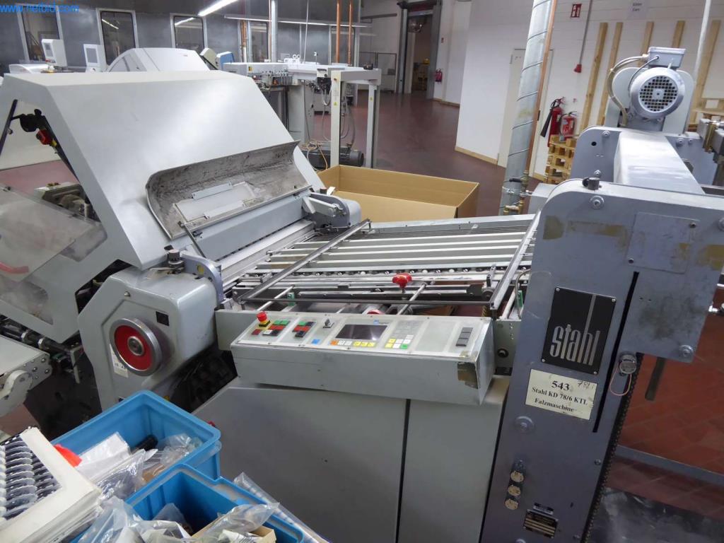 Máquinas e equipamentos numa gráfica-5