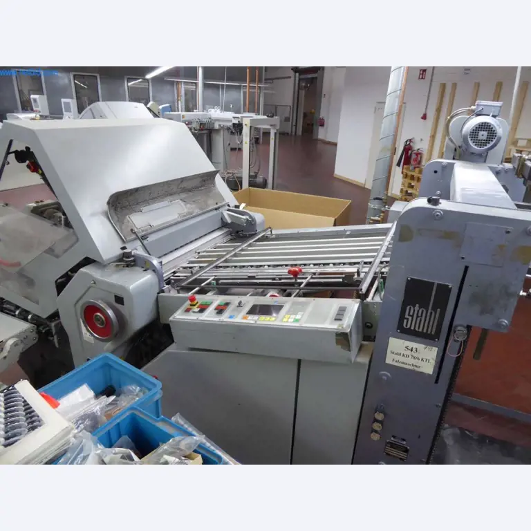 Máquinas y equipos de una imprenta-5