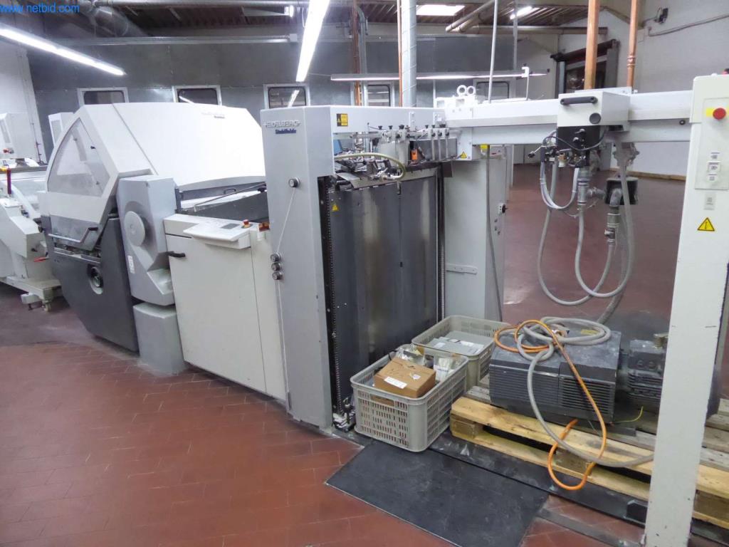 Máquinas e equipamentos numa gráfica-5