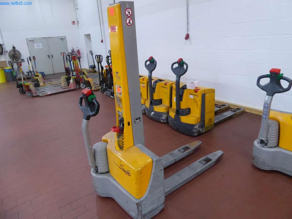 Máquinas e equipamentos numa gráfica-1