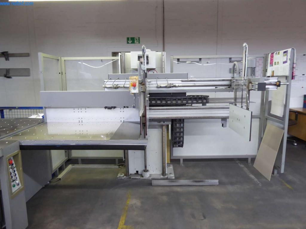 Máquinas e equipamentos numa gráfica-12