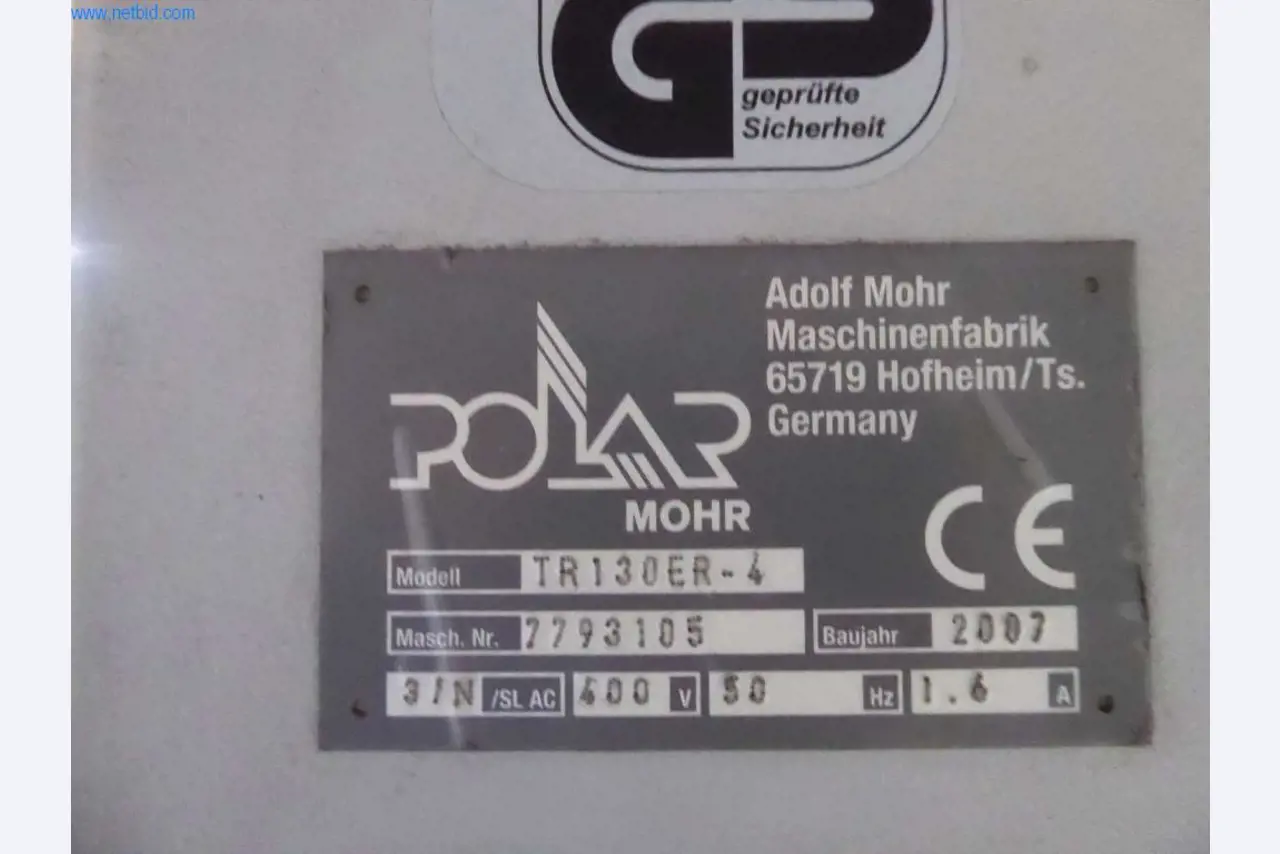 Maschinen und Ausstattung einer Druckerei-16