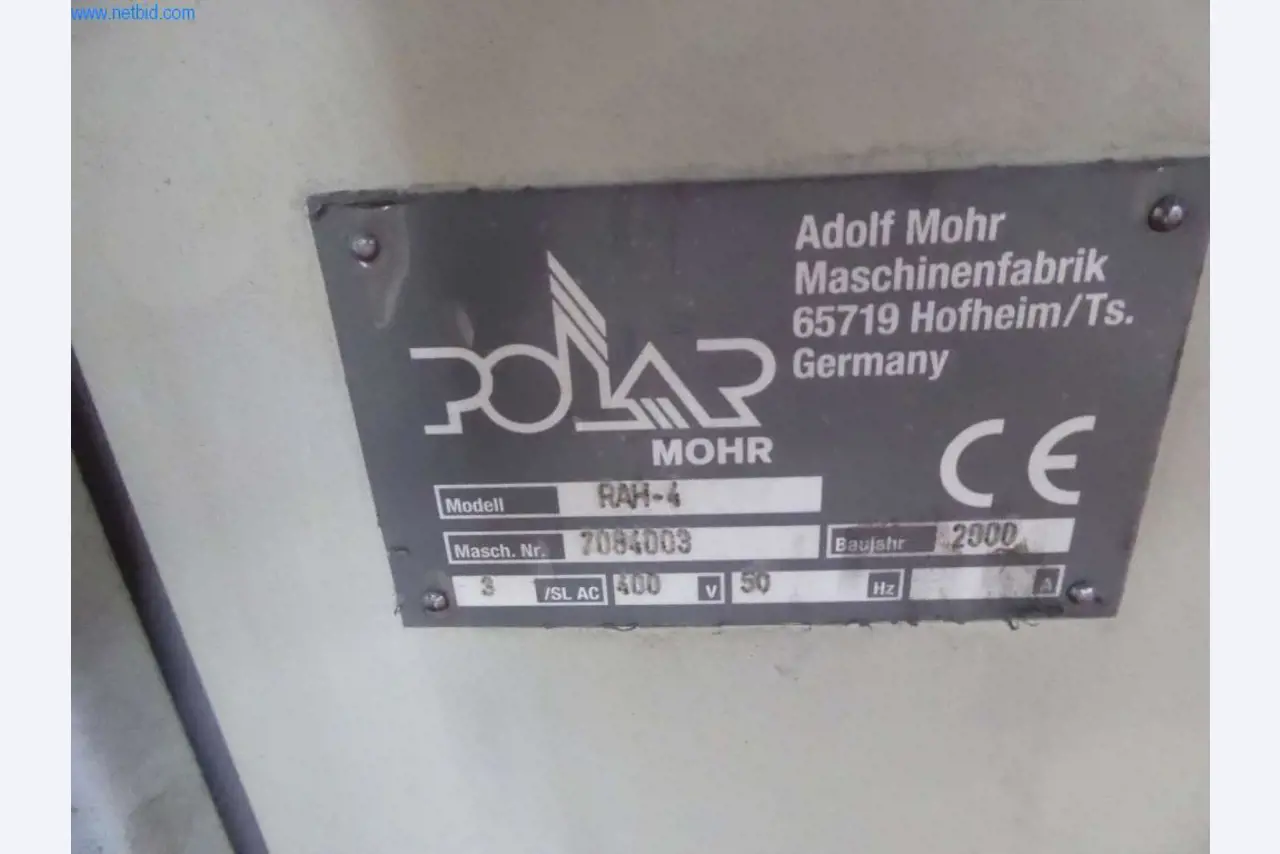 Maschinen und Ausstattung einer Druckerei-11