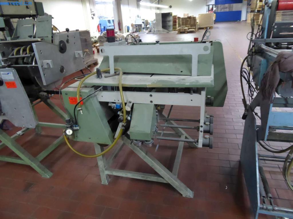 Stroje a zařízení v tiskárně-8