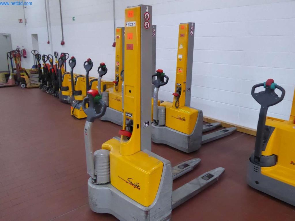 Máquinas e equipamentos numa gráfica-1