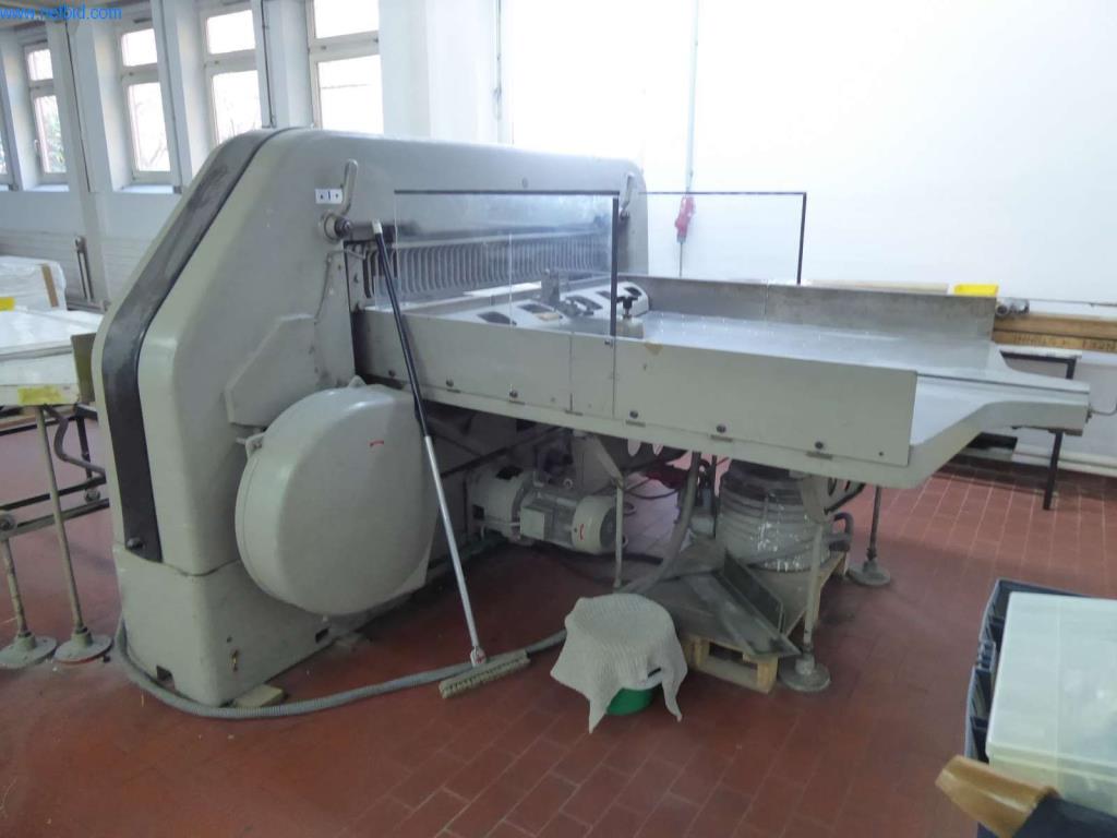 Machines et équipement d'une imprimerie-3