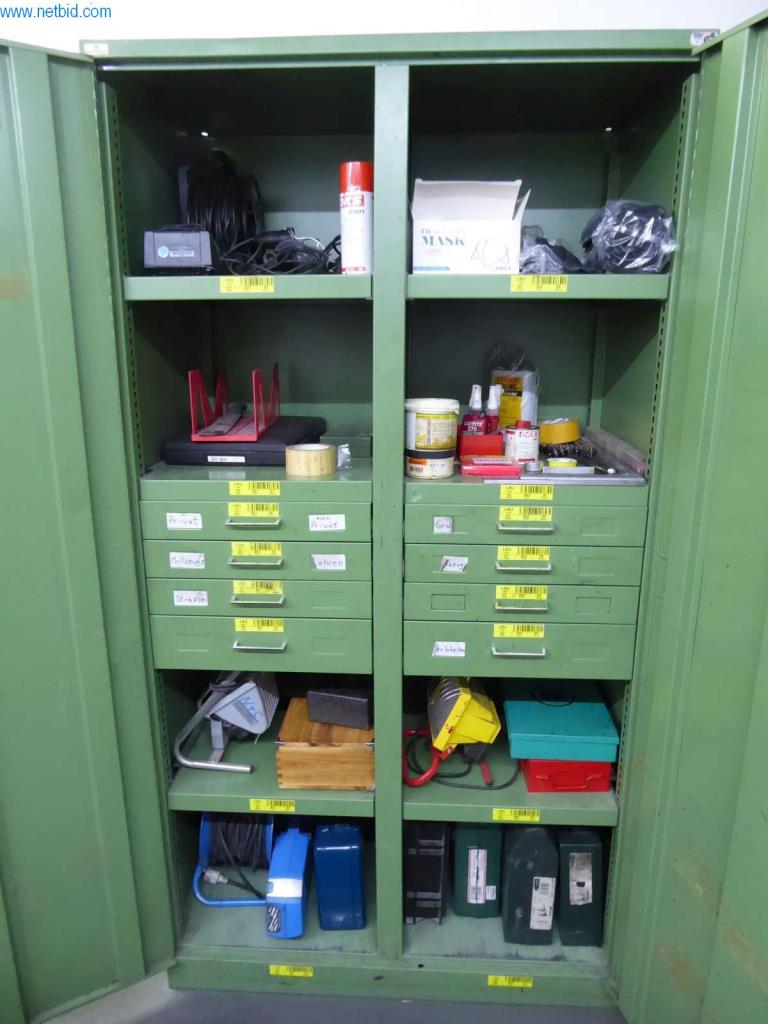 Máquinas e equipamentos numa gráfica-4