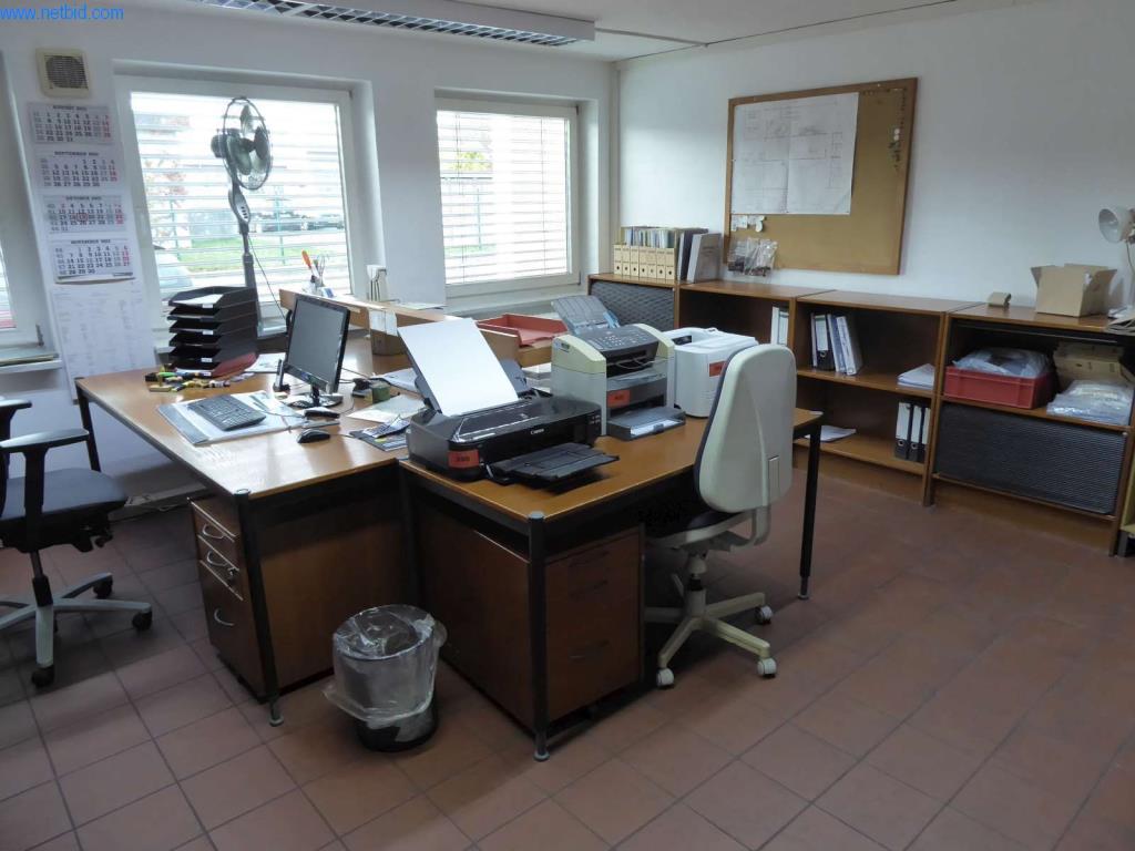 Maschinen und Ausstattung einer Druckerei-4