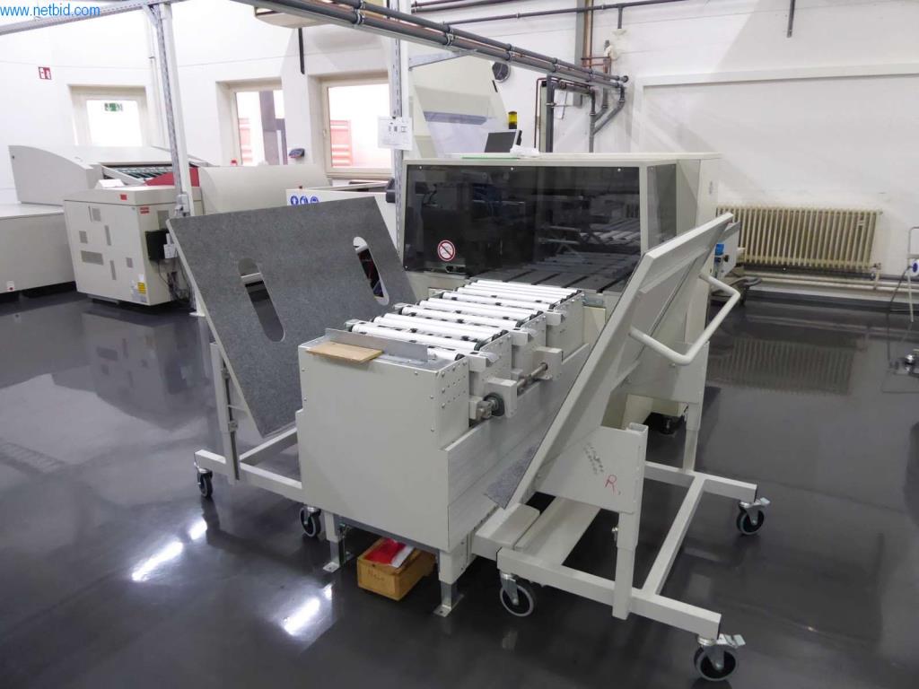 Máquinas y equipos de una imprenta-8