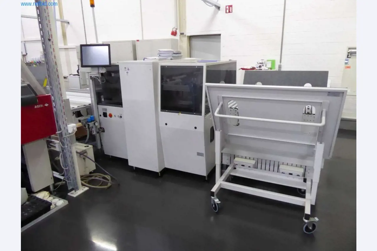 Máquinas y equipos de una imprenta-4