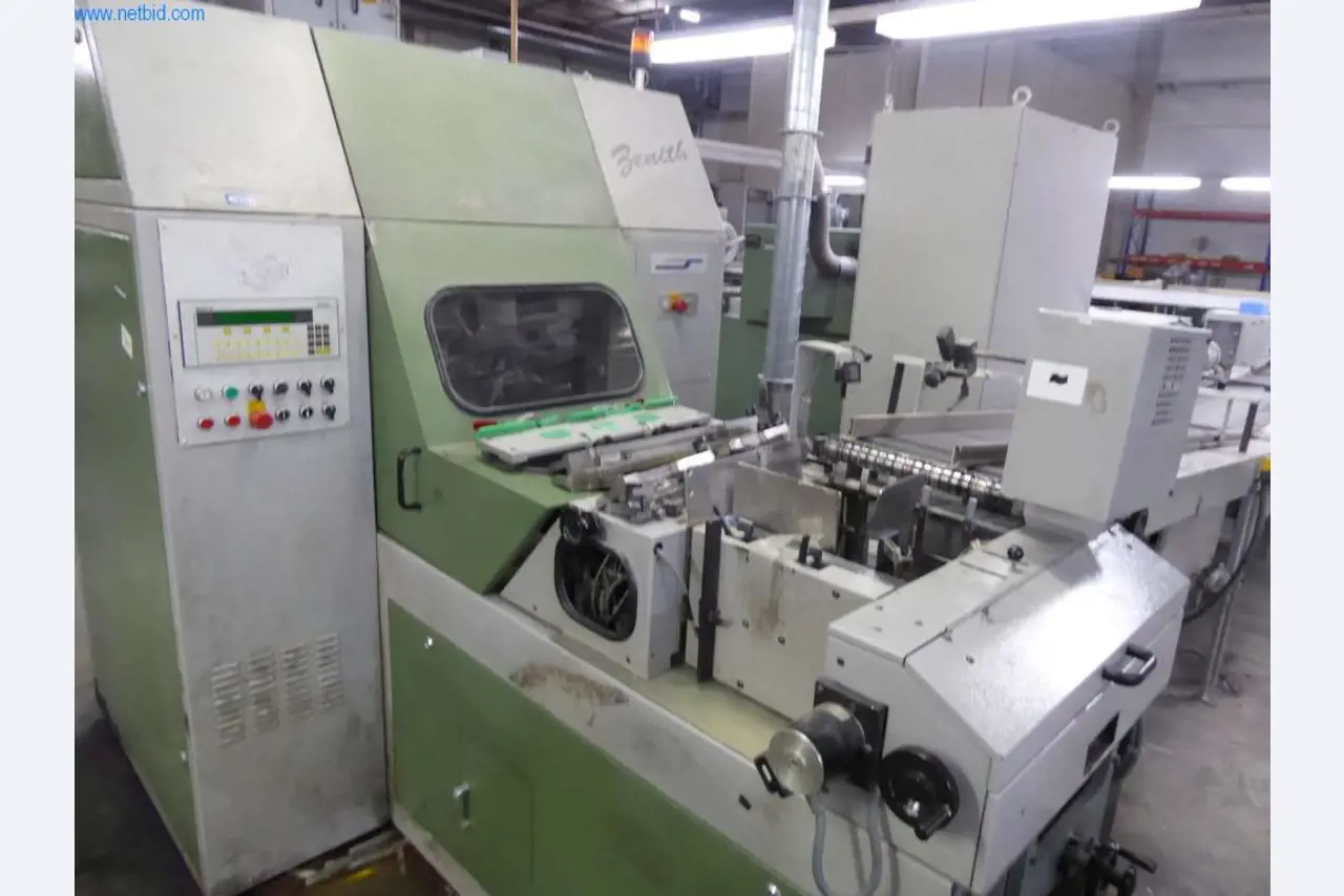 Maszyny i urządzenia w drukarni-10