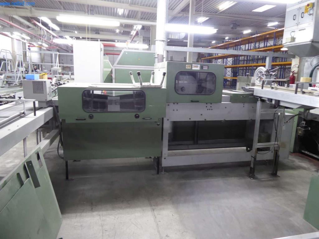 Máquinas e equipamentos numa gráfica-17