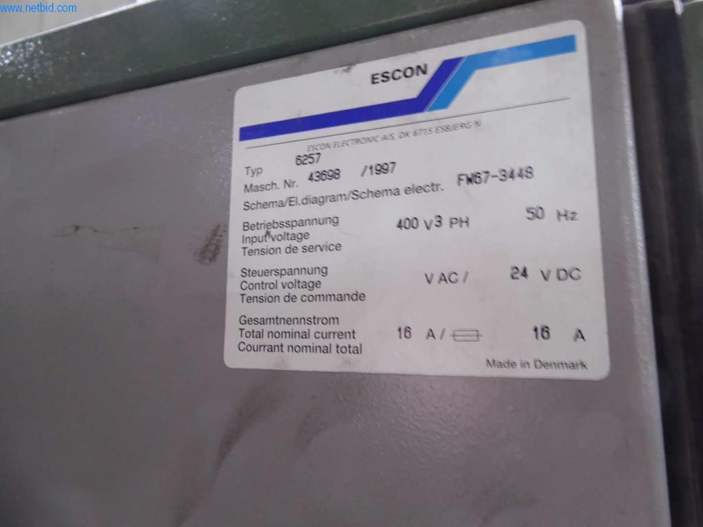 Máquinas e equipamentos numa gráfica-27