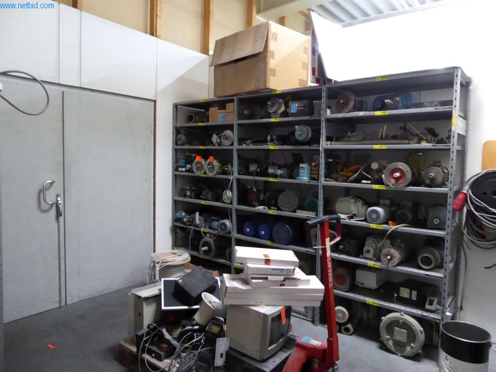 Maschinen und Ausstattung einer Druckerei-10