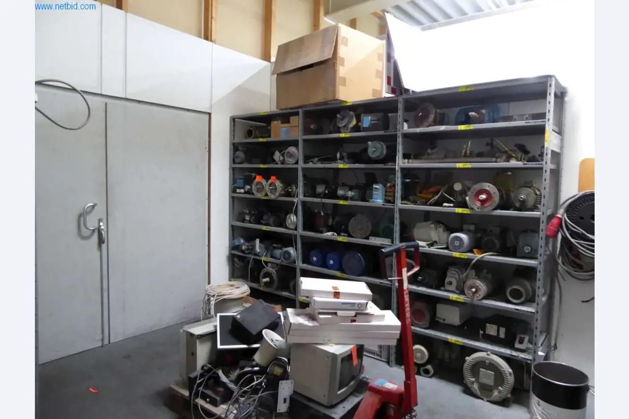 Máquinas y equipos de una imprenta-10