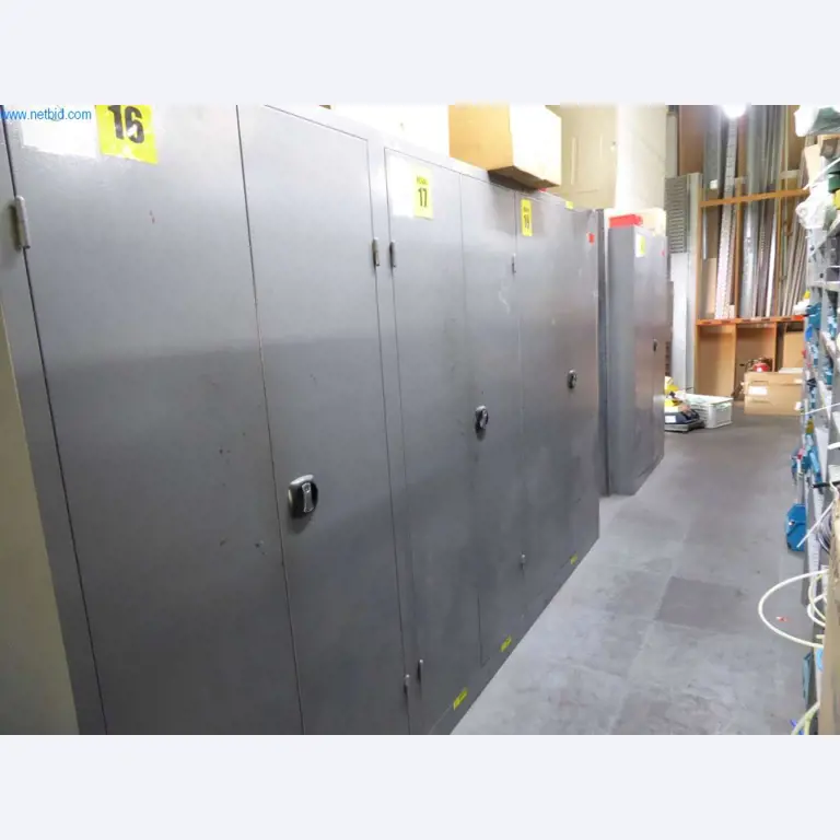 Máquinas y equipos de una imprenta-6