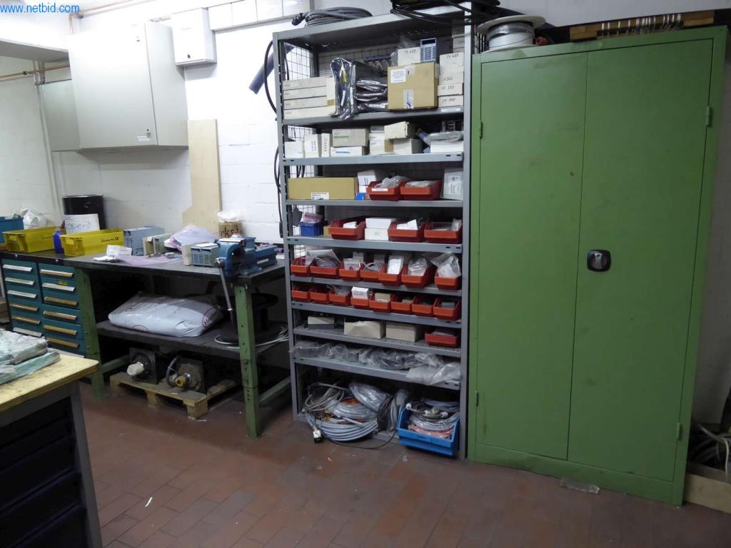 Máquinas e equipamentos numa gráfica-1