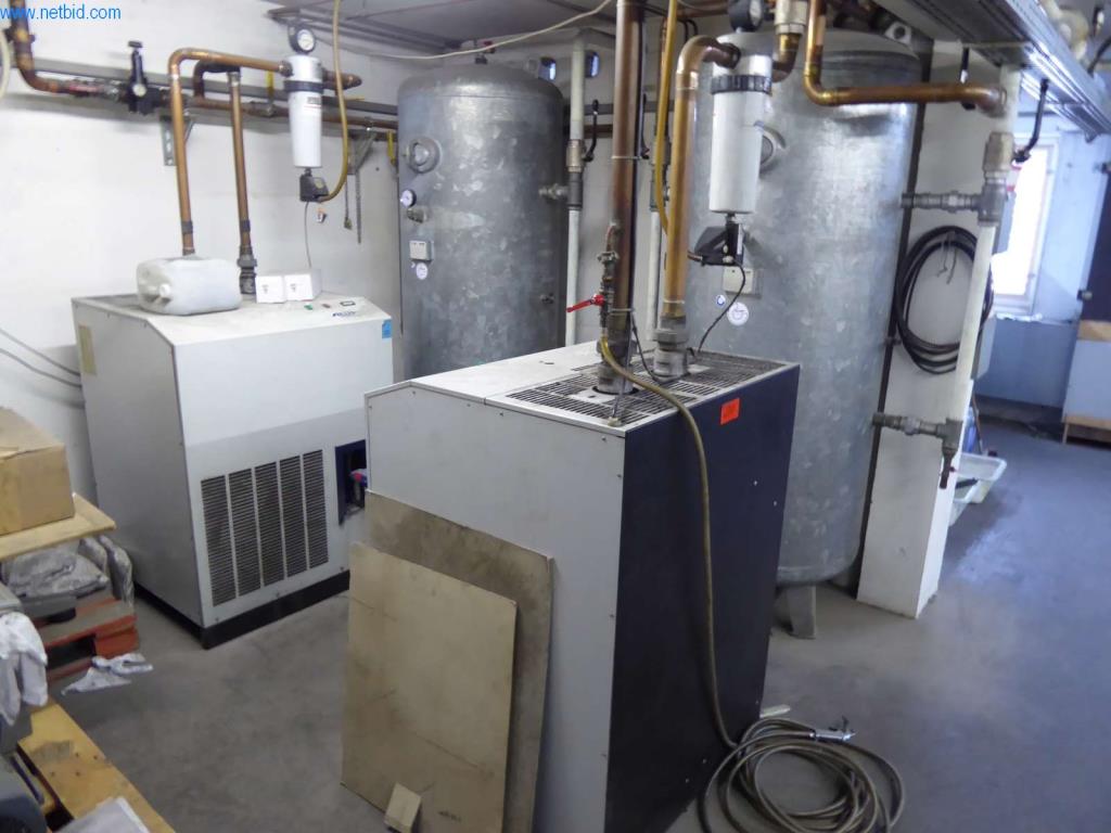 Máquinas e equipamentos numa gráfica-1