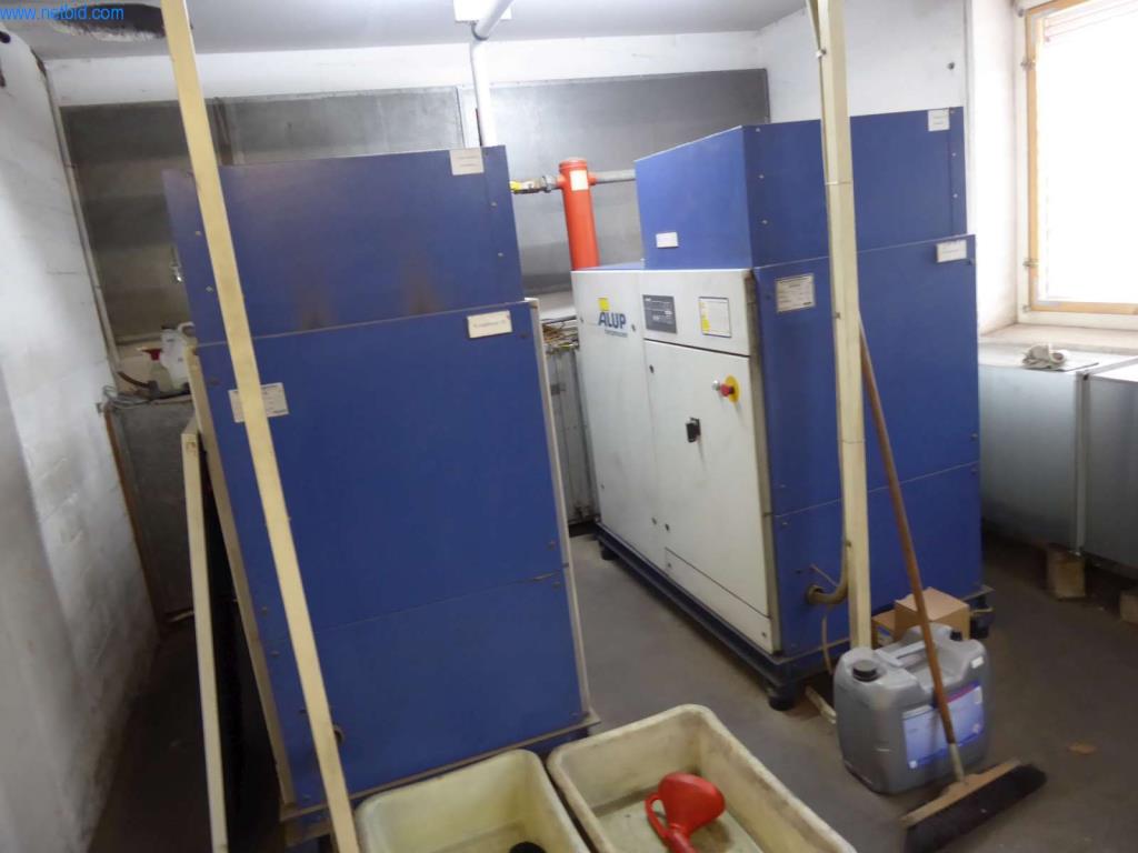 Máquinas e equipamentos numa gráfica-4