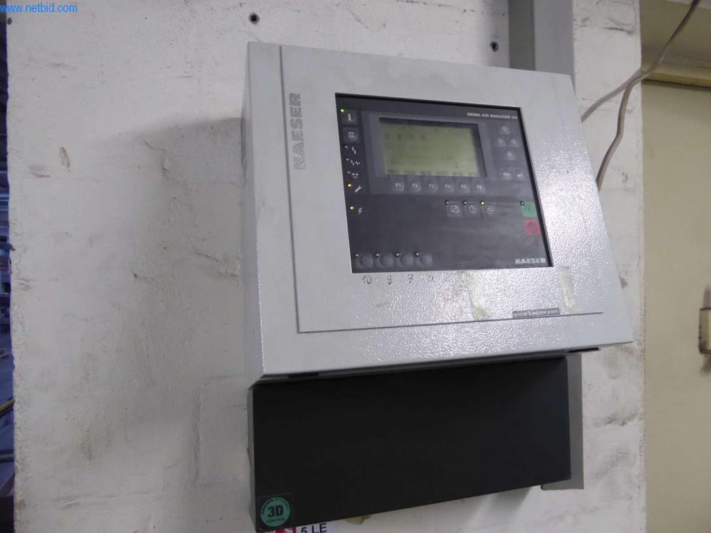 Máquinas e equipamentos numa gráfica-7