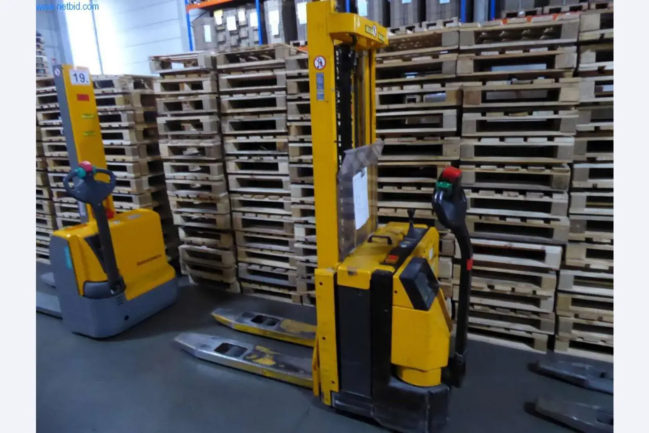 Maszyny i urządzenia w drukarni-1