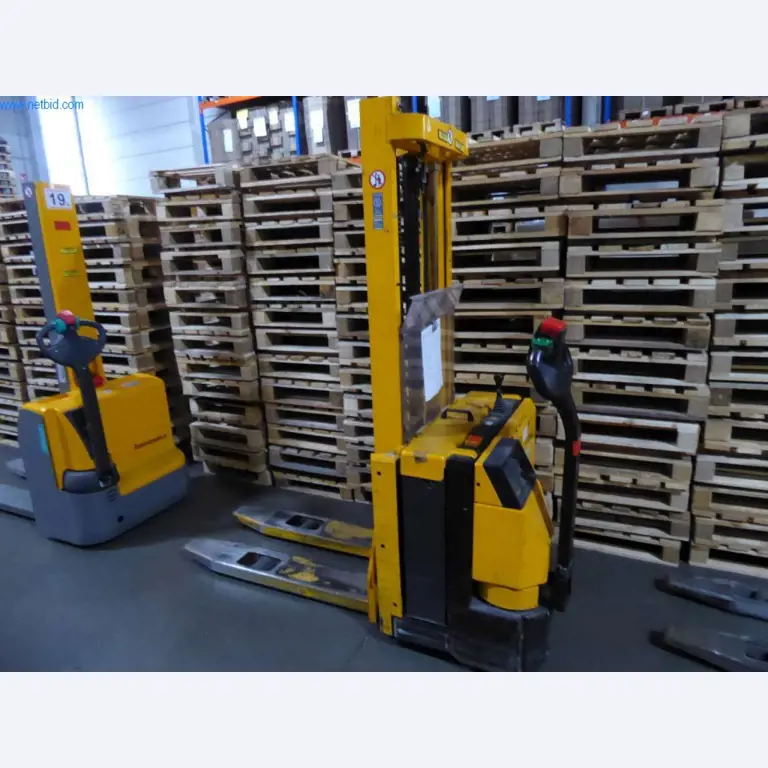 Maszyny i urządzenia w drukarni-1