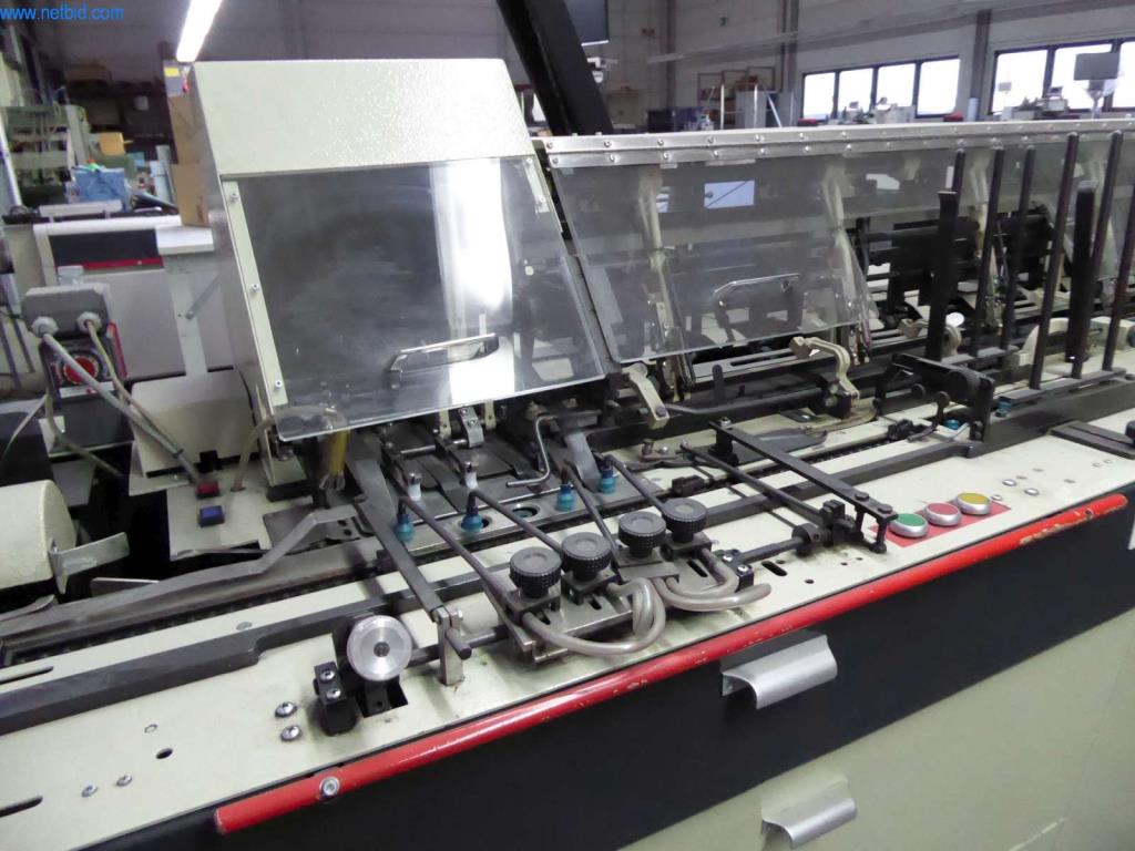 Máquinas e equipamentos numa gráfica-2