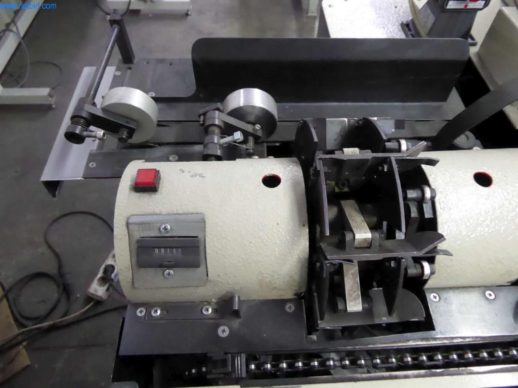 Máquinas e equipamentos numa gráfica-3