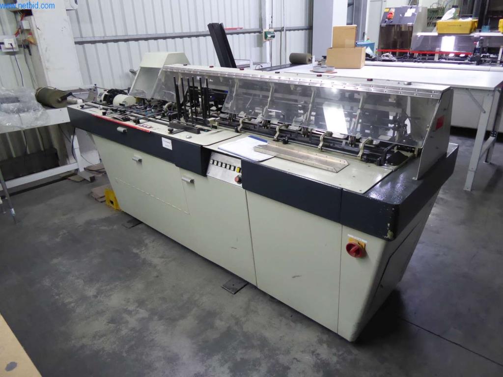 Máquinas e equipamentos numa gráfica-4