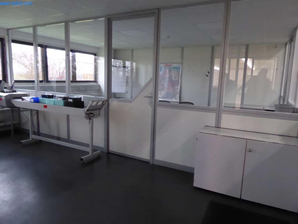 Máquinas e equipamentos numa gráfica-13