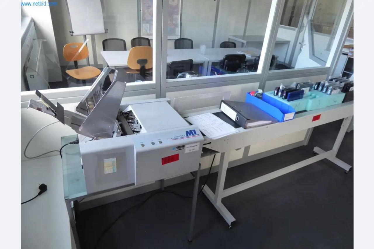 Máquinas y equipos de una imprenta-1