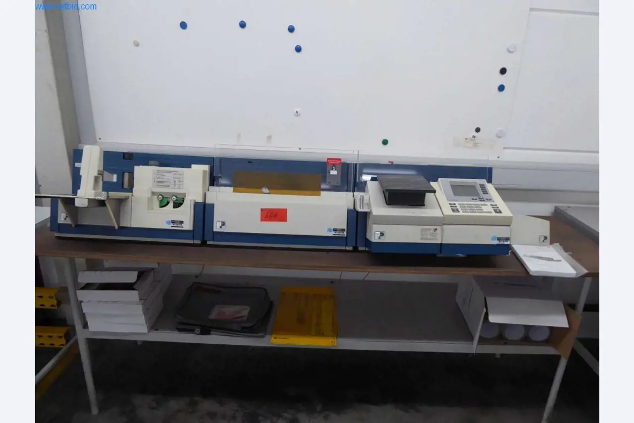 Máquinas y equipos de una imprenta-1