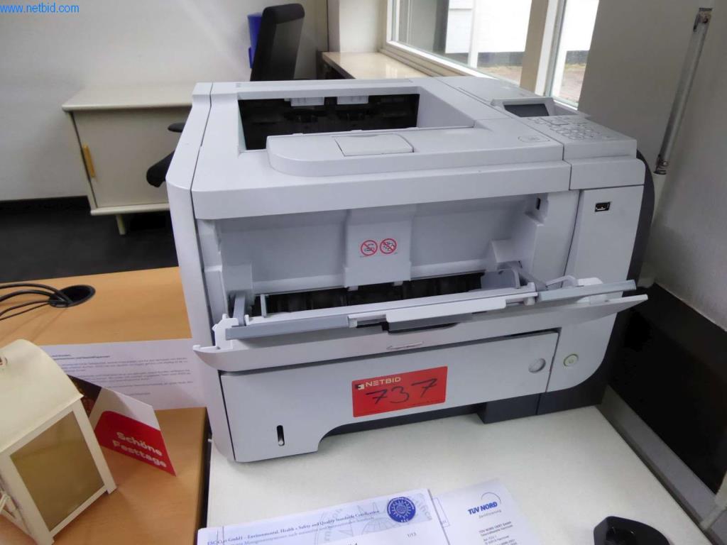 Maschinen und Ausstattung einer Druckerei-1