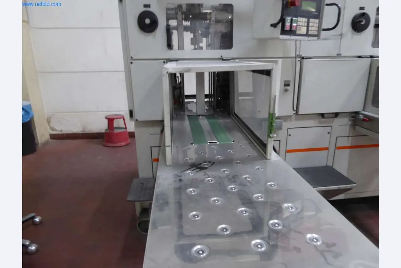 Máquinas y equipos de una imprenta-6