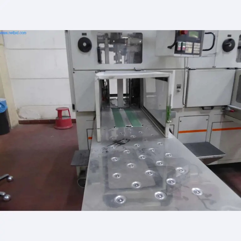 Máquinas y equipos de una imprenta-6