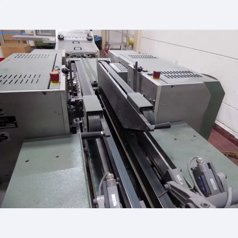 Maschinen und Ausstattung einer Druckerei-7