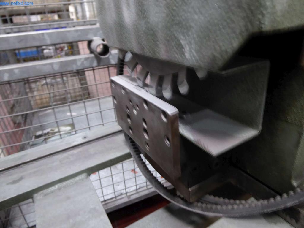 Máquinas e equipamentos numa gráfica-9