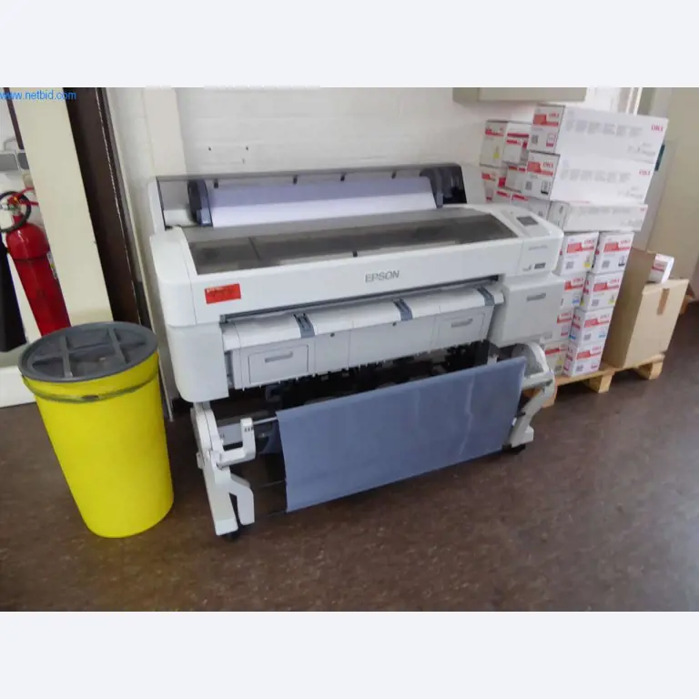 Maschinen und Ausstattung einer Druckerei-1