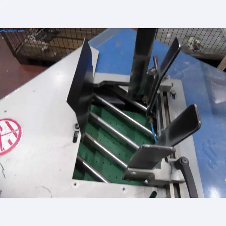 Máquinas y equipos de una imprenta-3