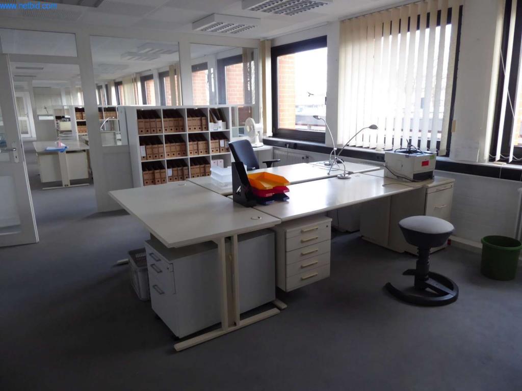 Maschinen und Ausstattung einer Druckerei-2